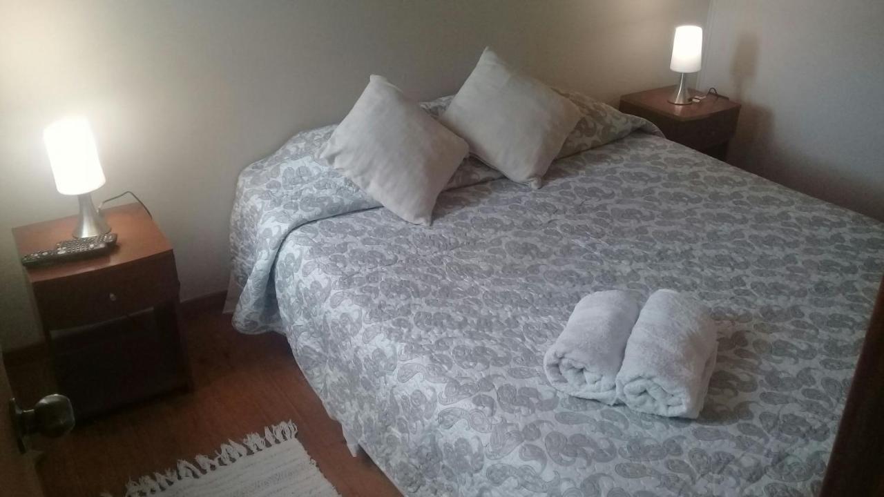 Hostal Playa Penuelas Кокимбо Экстерьер фото