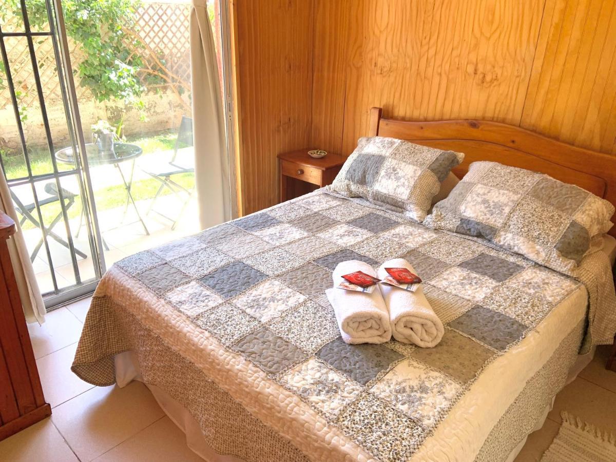 Hostal Playa Penuelas Кокимбо Экстерьер фото